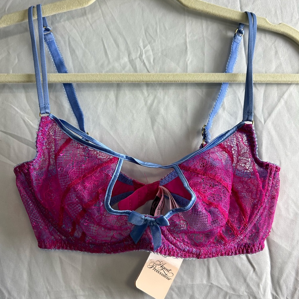 Agent Provocateur Darya bra 32D pink/blue NWT